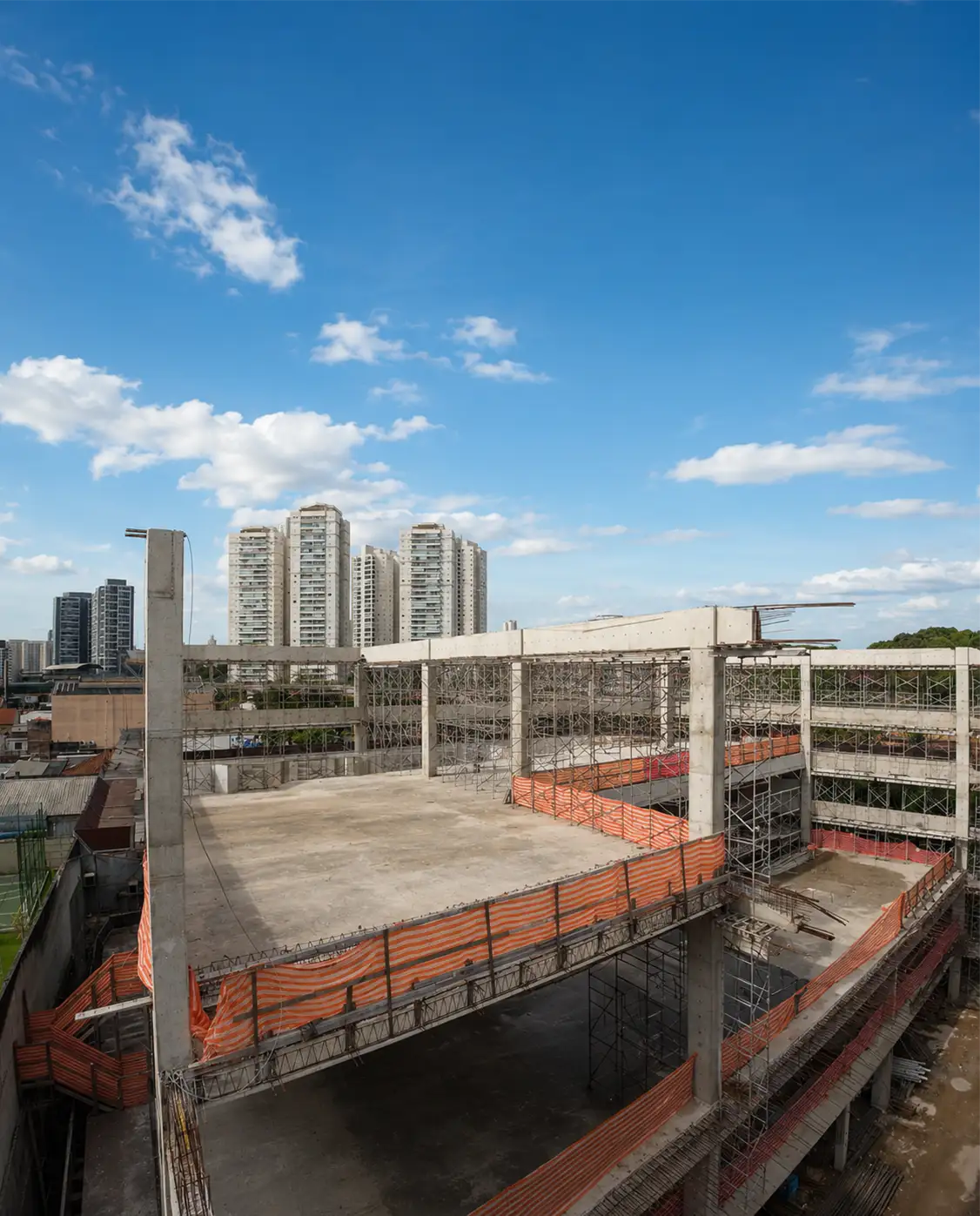 Imagem de preview da obra em construção da ANDS Construtora na Vila Prudente, mostrando estrutura em execução e avanço das etapas da obra.